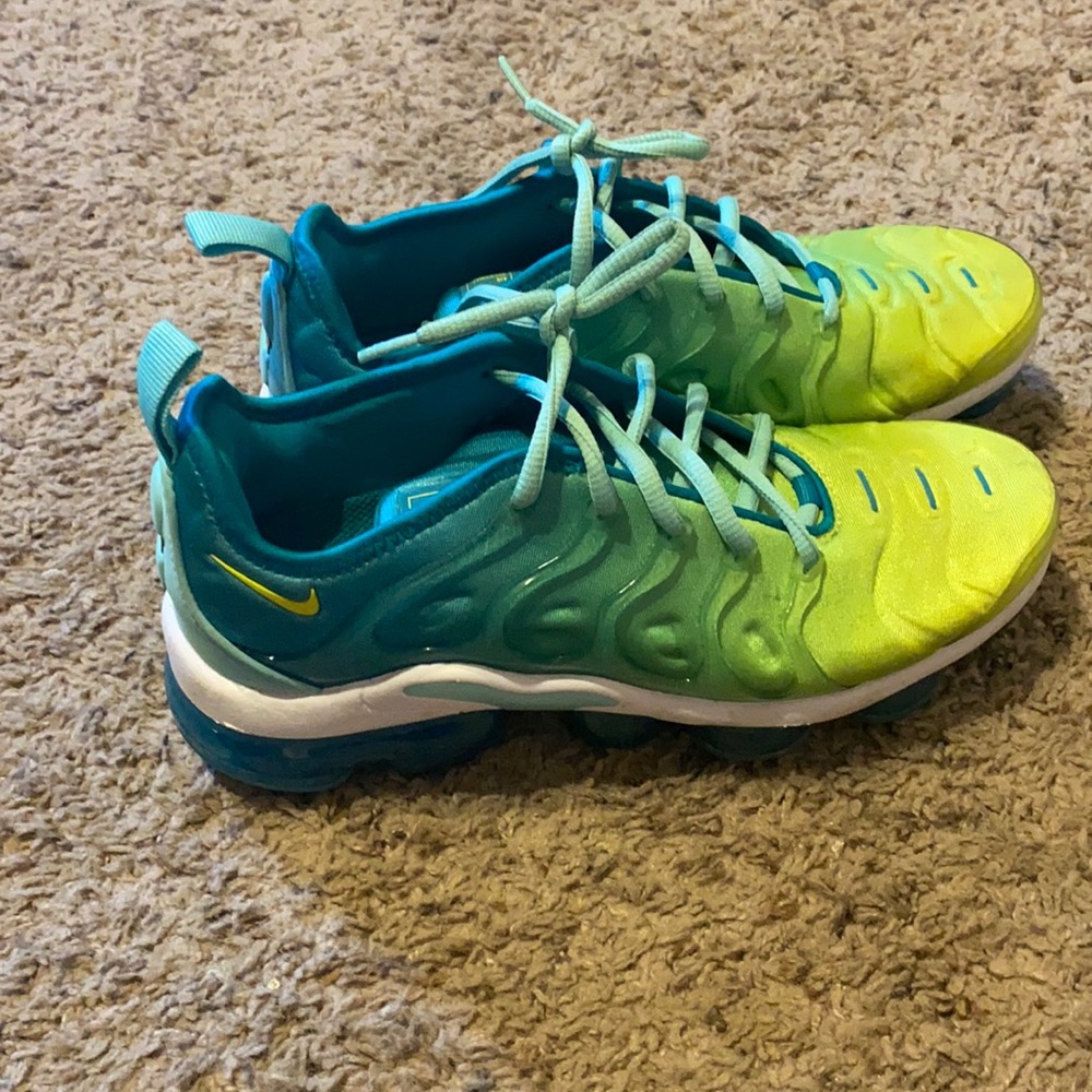 Nike vapormax shoes